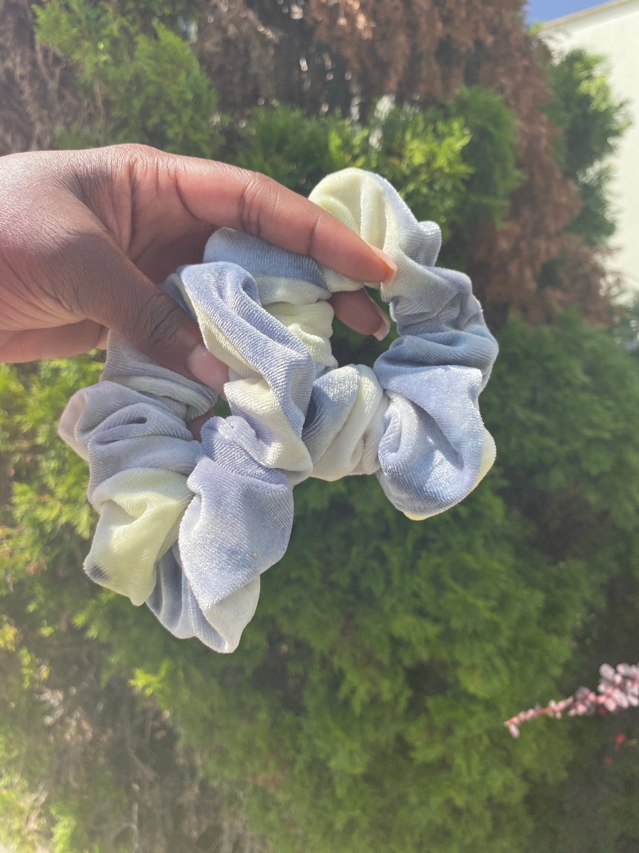 Tie-Dye Scrunchie  *grey*